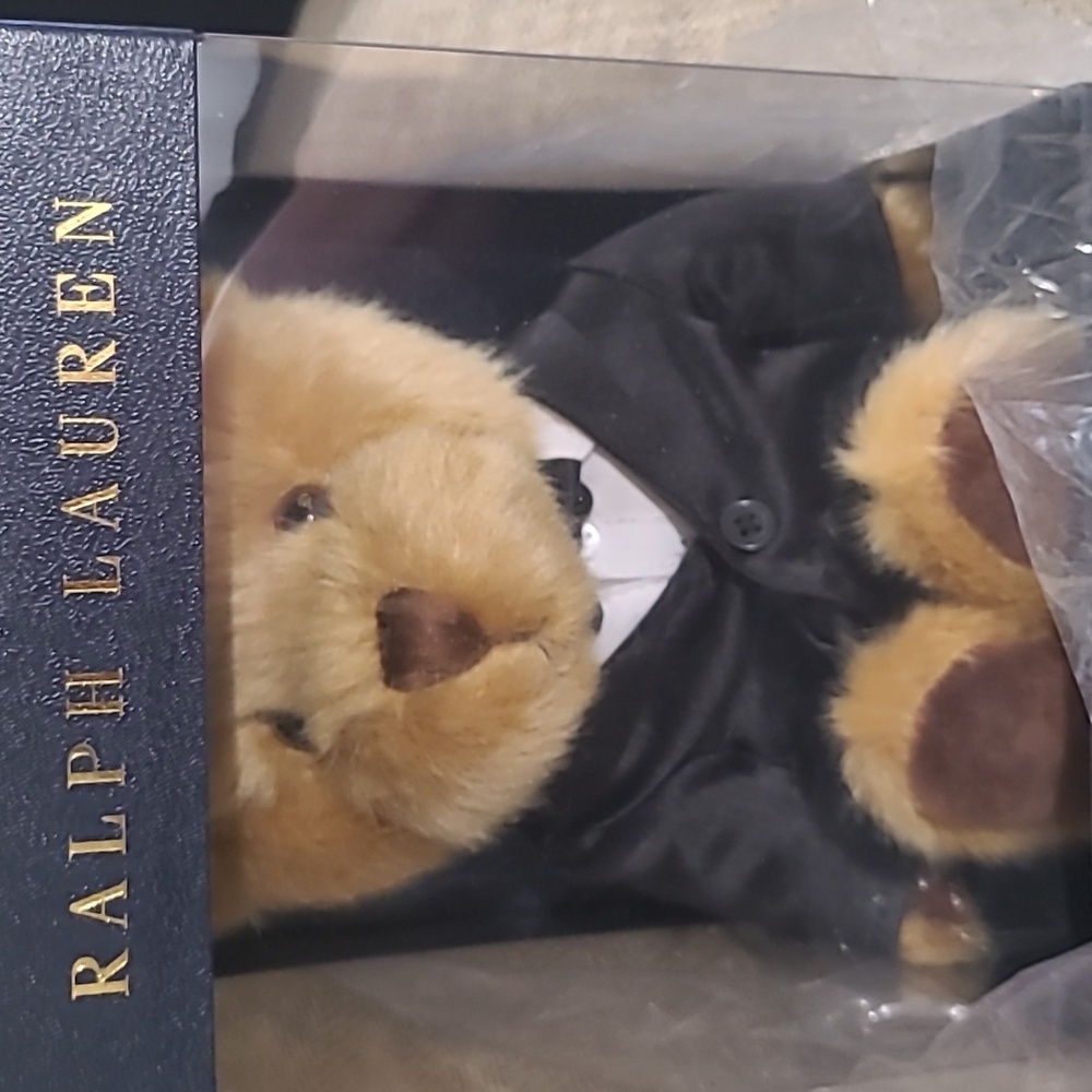 BNWT RALPH LAUREN COLLECTIBLE TEDDY BEAR